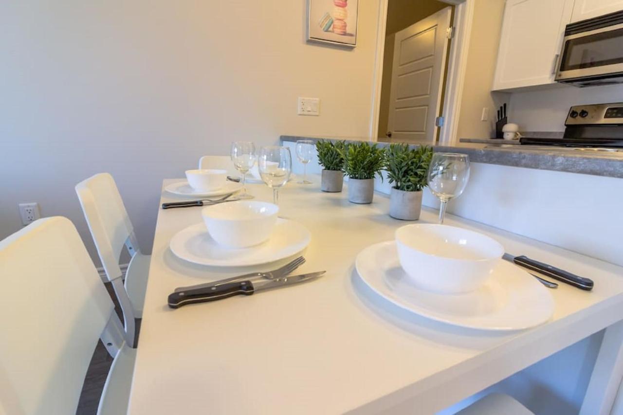Newly Renovated Modern Condo Near Hospital, Unb Patio & Parking Coffee Saint John Eksteriør bilde
