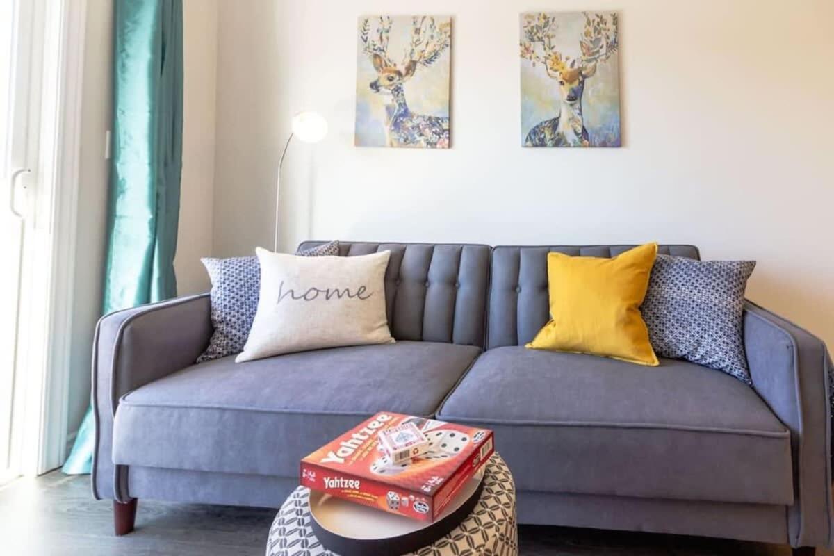 Newly Renovated Modern Condo Near Hospital, Unb Patio & Parking Coffee Saint John Eksteriør bilde