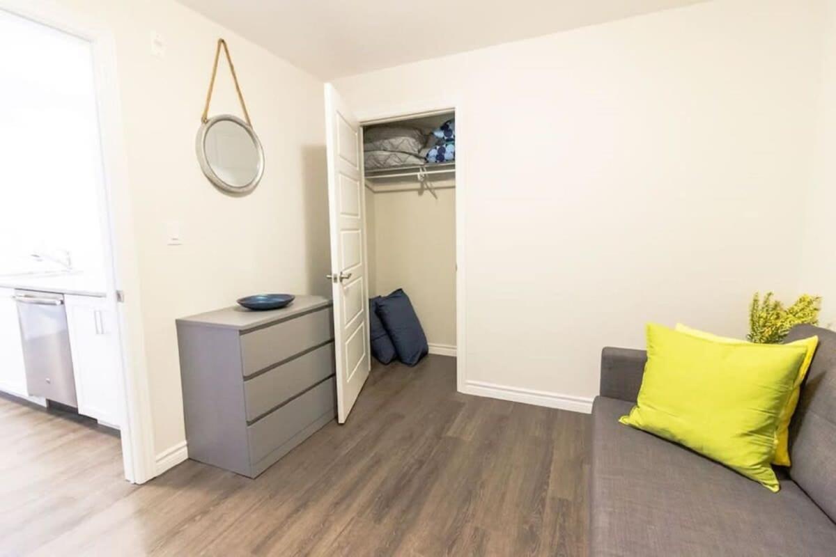 Newly Renovated Modern Condo Near Hospital, Unb Patio & Parking Coffee Saint John Eksteriør bilde